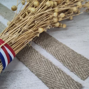 Anses en lin français, utilisées pour la finition des marmites norvégiennes Ecocotte® et fournies prédécoupées dans les kits de confection